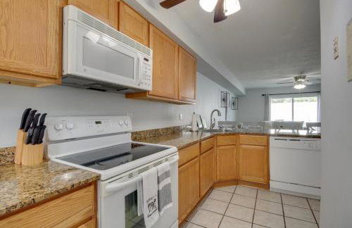 Less Than Half Mi to Gulf Biloxi Condo with Patio! - Foto 10