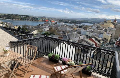 MODERNO PISO CON LA MEJOR TERRAZA DE RIBADEO Y VISTAS MARAVILLOSAS - Foto 13