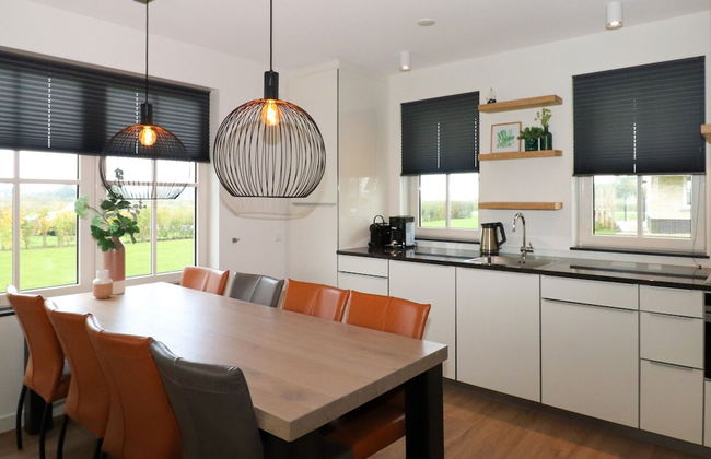 Luxury Villa With Sauna and Jacuzzi at the Lake - Foto 61