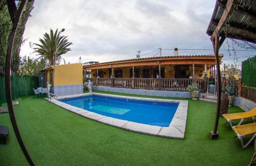 Elegant Villa in Archena + Private Pool - Photo 1