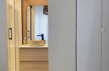 Appartement hausmannien au coeur du 7e - Photo 9