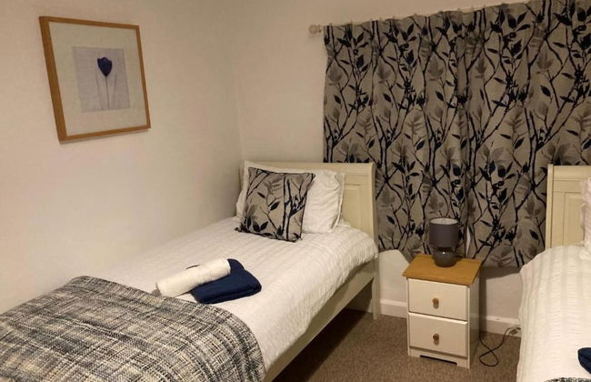 2 Bedroom Holcot Cottage - Foto 11