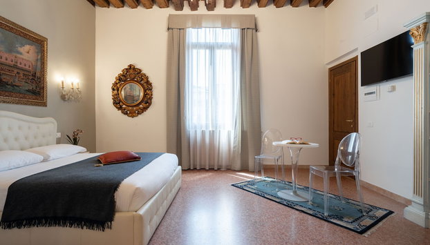 Grand Palace Apartments - Foto 5, Habitación