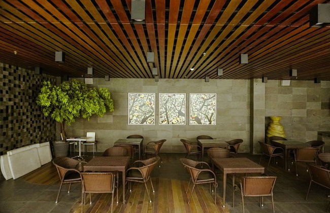 Stunning and Comfy 2BR (No Kitchen) at Sky Terrace Apartment - Foto 21