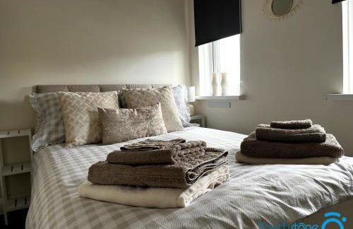 Stylish Cosy Home - M42, Airport, NEC & Train St - Photo 10