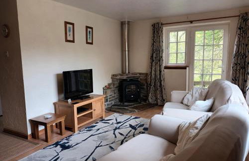 Rural Farm Stay with 6 cottages, 4 miles to Barnstaple, Pet friendly, Daily animal experiences, Outdoor heated pool, Games barn, Free fast WiFi, Free parking - Foto 32