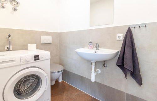 nJoy! Business Apartment Oberboihingen - Balkon - Foto 4