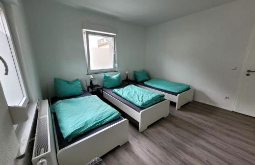 Fischer Apartment 1 - moderne Monteurs- & Ferienwohnung mit 2 Schlafzimmern - neu renoviert mit großer privater Terrasse - Foto 24