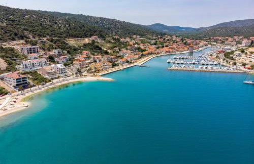 Villa Little Paradise with a private pool, 4 bedrooms, 2 living areas, 3km from the beach in Marina - Foto 42