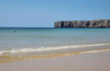 Bella Sunset Holidays - 3 min da Praia da Mareta - Foto 21