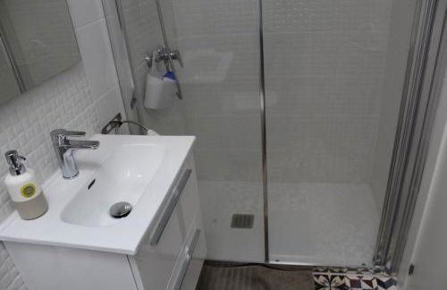 Apartamentos Angelita Plaza Beach - Photo 10