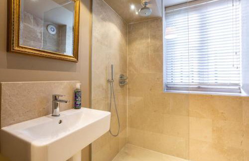 Mulberry House - Photo 39