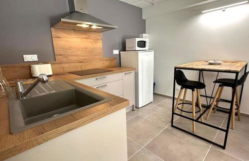 Nice App Private Parking, Garden, Furnished Terrace - Foto 8