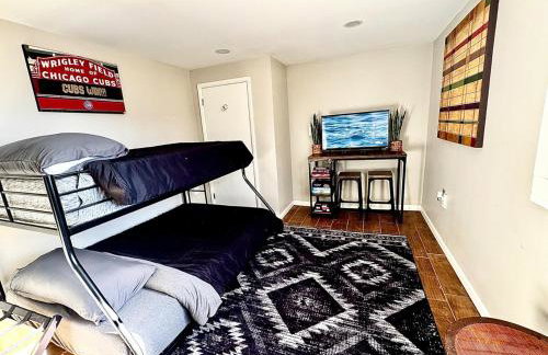 Stylish Family & Group Retreat Near UofA and Trails - Foto 11