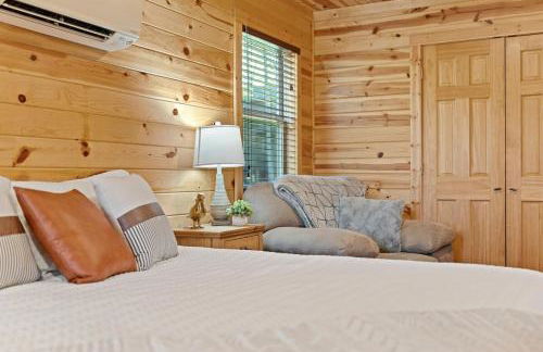 Cabin 3 Mtn View Cabin Near River with Hot Tub and Fire Pit - Foto 29