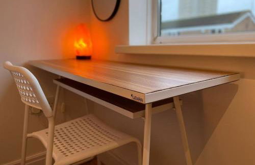 BrumStay UK® 5-Bed House Ideal for Long-Term Stays - Foto 36