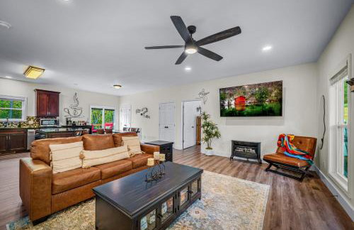 Melody Ridge Downtown with Fast WiFi, King Suite, Soaking Tub - Foto 8