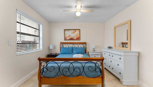 Spacious 5BR Home with Pool, Near Downtown & Beach - Foto 4