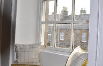 Emahroo Cullen - Foto 2