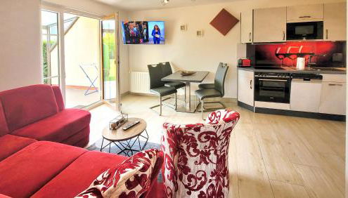 Ferienwohnung Gartentraum mit tollem Rasengarten - Foto 3