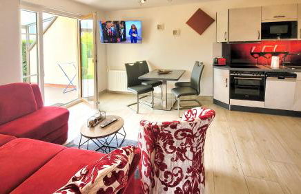 Ferienwohnung Gartentraum mit tollem Rasengarten - Foto 3