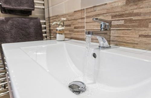 Westcraigs - Photo 27