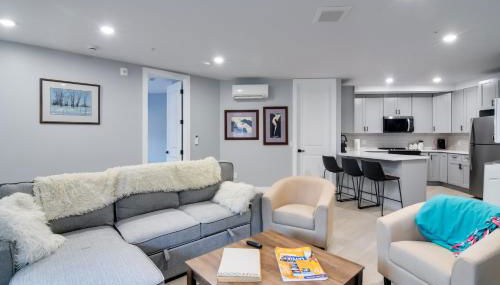 Walkable Townhome in the Heart of Central City! - Foto 5