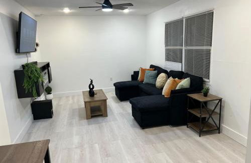 Cozy Little Villa in the Heart of Cocoa POOL HOUSE - Foto 8