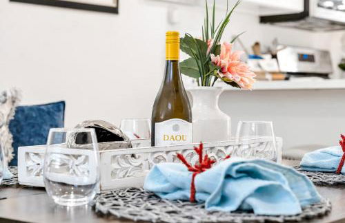 Cozy Cottage, Brand New, fully Private, walk to Everything - Foto 41