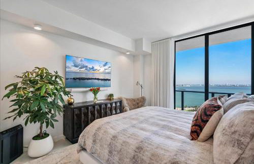 POSH Ocean View Penthouse - Heated Pool, Gym, Office! 10mins Beach - Foto 40