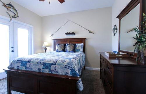 Amazing 4 Bedroom Vacation Home in The Villages of Crystal Lakes - Foto 14
