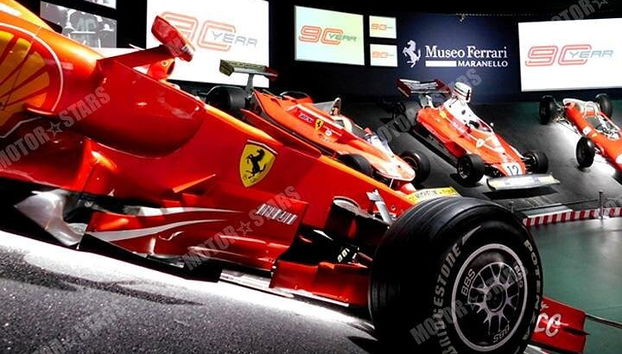 Supercar & tour del cibo: Ferrari, Lamborghini, Parmigiano & Balsamico - Foto 4, Museo Ferrari di Maranello