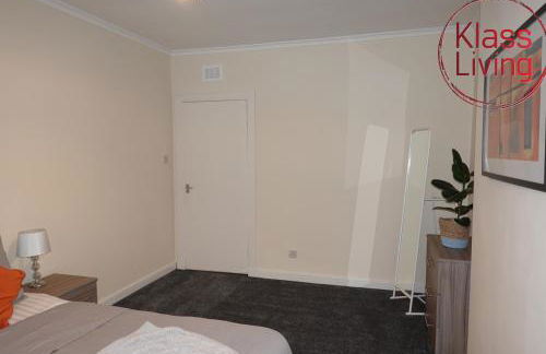 One Bedroom Apartment by Klass Living Serviced Accommodation Blantyre - Welsh Drive Apartment with Wifi - Photo 22