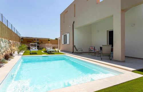 Villa Shamsi - heated pool and beach at 70mt - Foto 25