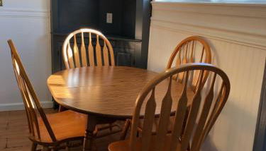 Private house with 3 bedrooms and 1 bathroom, free parking, convenient to NYC Manhattan bus and train, MetLife Stadium FIFA World Cup 35 minutes away - Foto 2