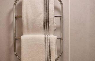 Highridge Apartment - Photo 10