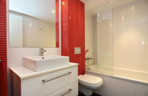 AT014 A pocos metros de la playa, equipamiento completo, piscina comunitaria - Foto 24