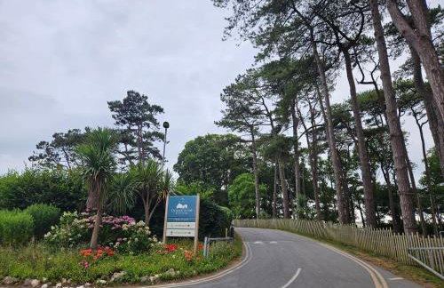 Jurassic Bliss - stylish static caravan with partial sea view at Durdle Door - Foto 35