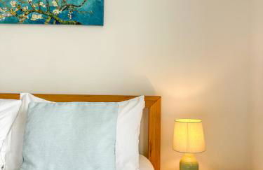 Canterbury Oasis - Modern 2-Bed Home with FREE Parking - Foto 4