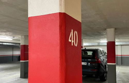 Estudio céntrico 1 con terraza y parking privado - Foto 23