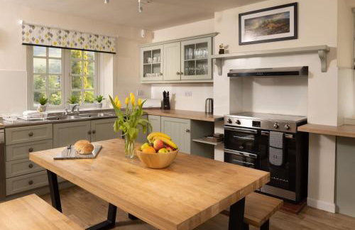 Brandlehow HOT TUB HIRE AVAILABLE - Photo 14