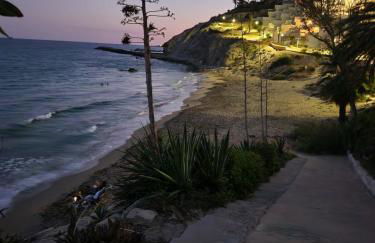 Bonito apartamento frente al mar - Foto 18