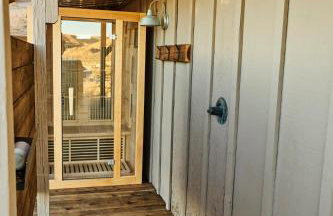 Desert Oasis Hot Tub, Sauna, Pool, Walk to Pappys - Foto 7