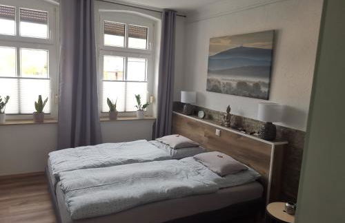 Pauls Hexenhaus Wohnung Hexe mit Fahrrad Garage und Innenhof für Motorräder - Foto 2