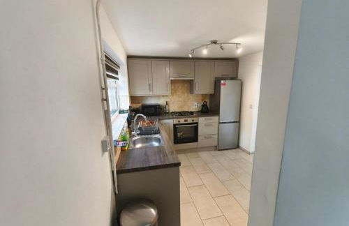 Spacious family home - Photo 5