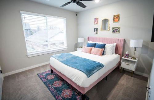 Retro Rose Retreat-Rose District - Foto 34