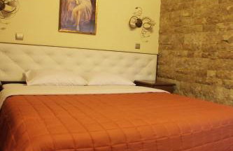 Xenonas Platia - Photo 20