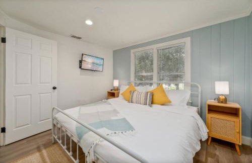 Cocoa Hideaway with Air Hockey, Darts and Beach Gear - Foto 13