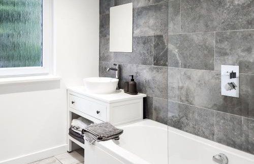 Riverside Cottage - Photo 16