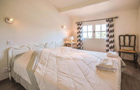 Nice Home In Ste-Anastasie-Sissole - Photo 24